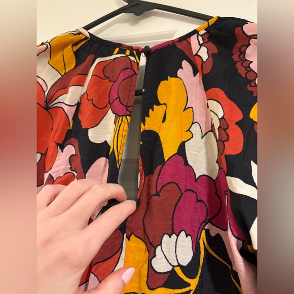 Maeve Floral Midi Dress with V-Neck & Long Sleeves – Size 0 - Picture 3 of 8